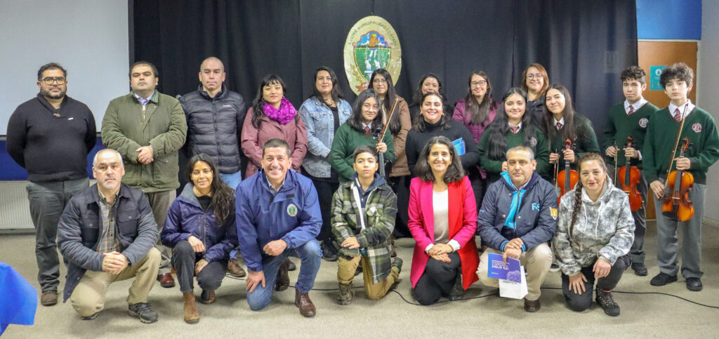 Comunidades escolares de Aysén avanzan en reducir la brecha digital